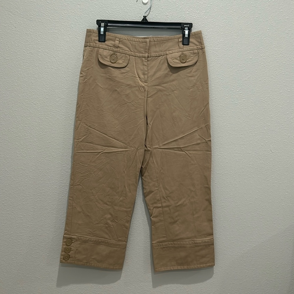 Ann Taylor LOFT tan capri pants